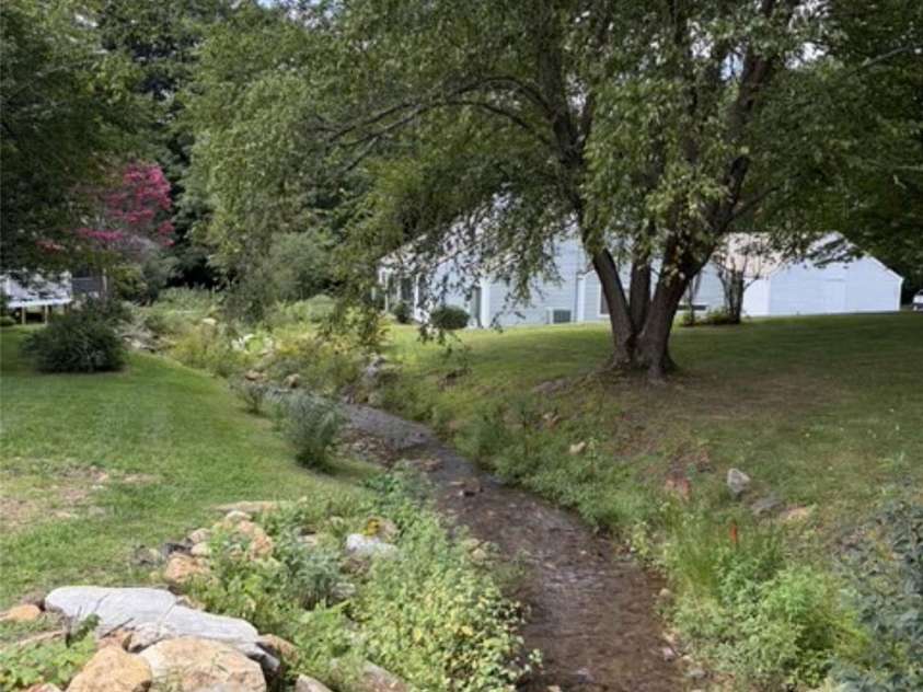 102 Llama Way, Black Mountain, NC 28711.  MLS# CAR4340043, YatesRealty ID 5645. 