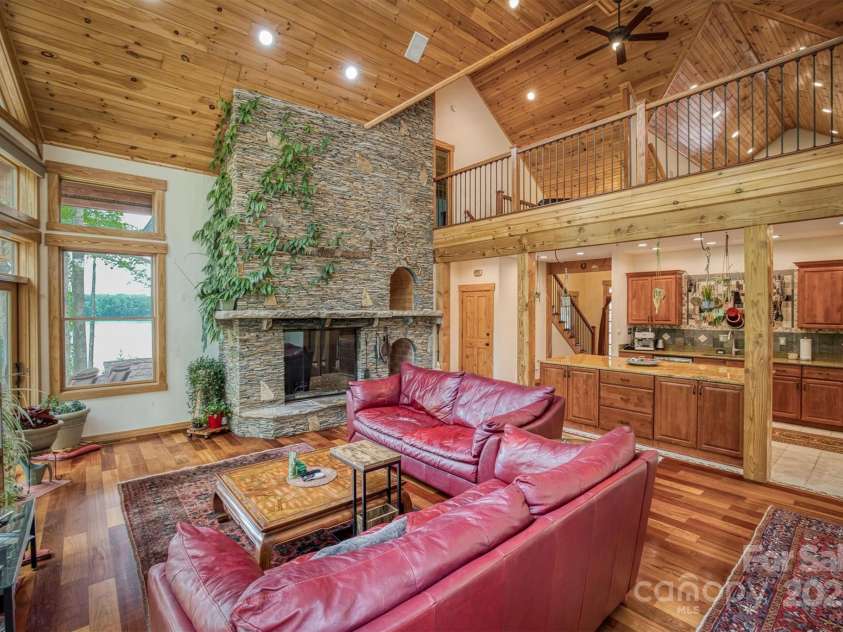 5162 Beech Bluff Drive, Morganton, NC 28655.  MLS# CAR4244318, YatesRealty ID 5645. 