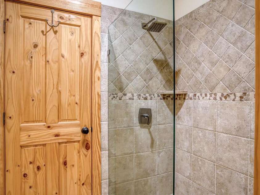 5162 Beech Bluff Drive, Morganton, NC 28655.  MLS# CAR4244318, YatesRealty ID 5645. 