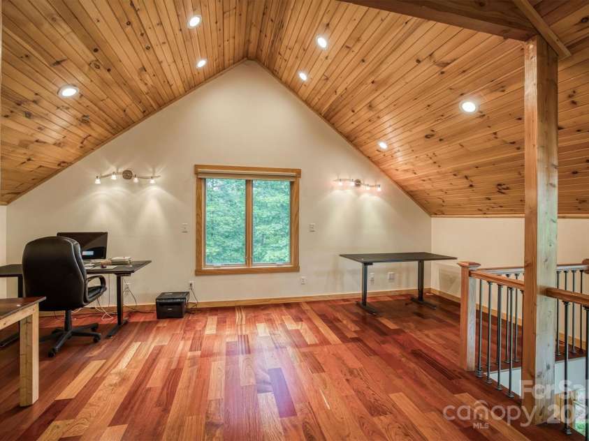 5162 Beech Bluff Drive, Morganton, NC 28655.  MLS# CAR4244318, YatesRealty ID 5645. 