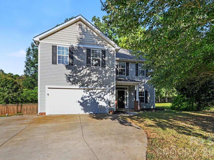 2321 Grayson Parkway, Monroe, NC 28110.  MLS# CAR4433720, YatesRealty ID 56453. 