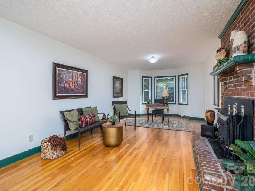 111 Smoke Tree Court, Gastonia, NC 28056.  MLS# CAR4433687, YatesRealty ID 56459. 