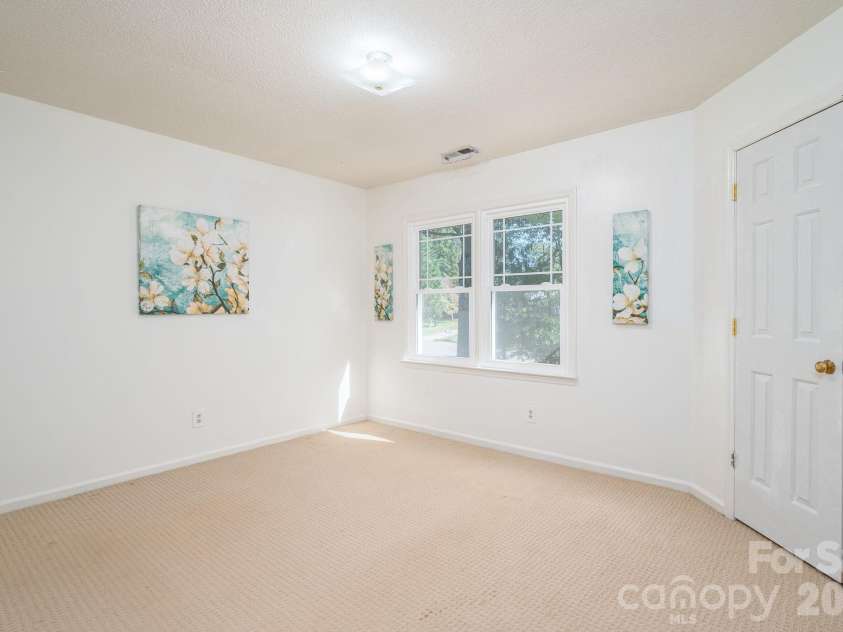 111 Smoke Tree Court, Gastonia, NC 28056.  MLS# CAR4433687, YatesRealty ID 56459. 