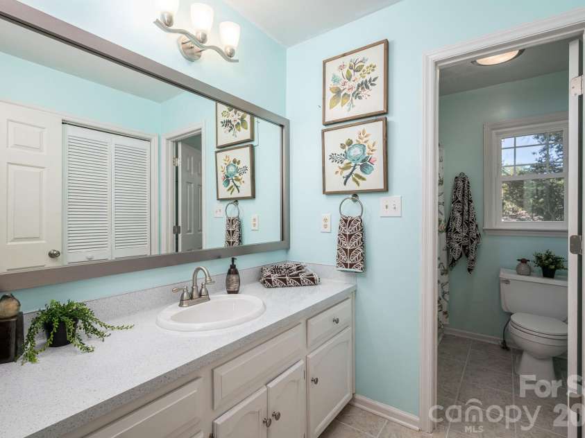 111 Smoke Tree Court, Gastonia, NC 28056.  MLS# CAR4433687, YatesRealty ID 56459. 