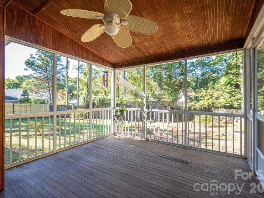 111 Smoke Tree Court, Gastonia, NC 28056.  MLS# CAR4433687, YatesRealty ID 56459. 