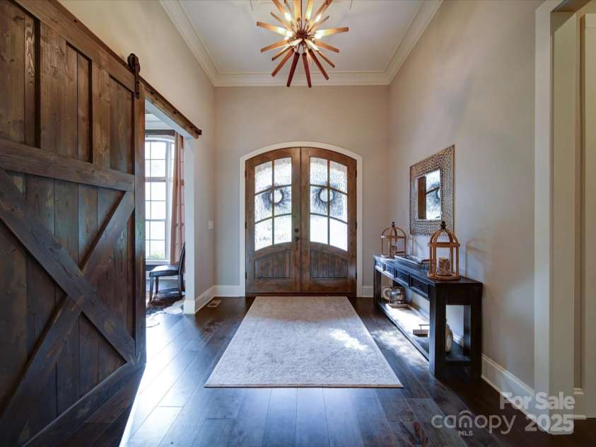 4025 Foxes Trail, Cramerton, NC 28032.  MLS# CAR4264647, YatesRealty ID 5646. 