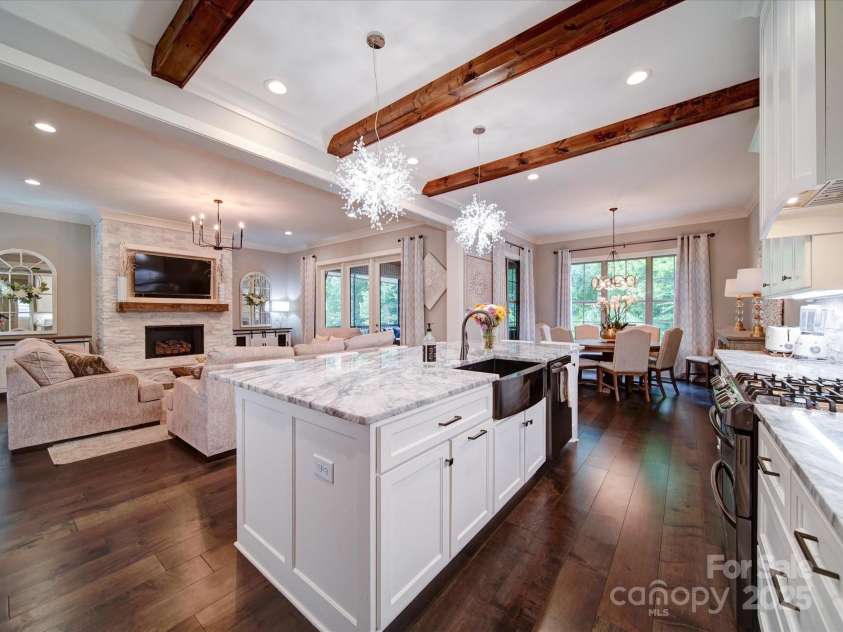 4025 Foxes Trail, Cramerton, NC 28032.  MLS# CAR4264647, YatesRealty ID 5646. 