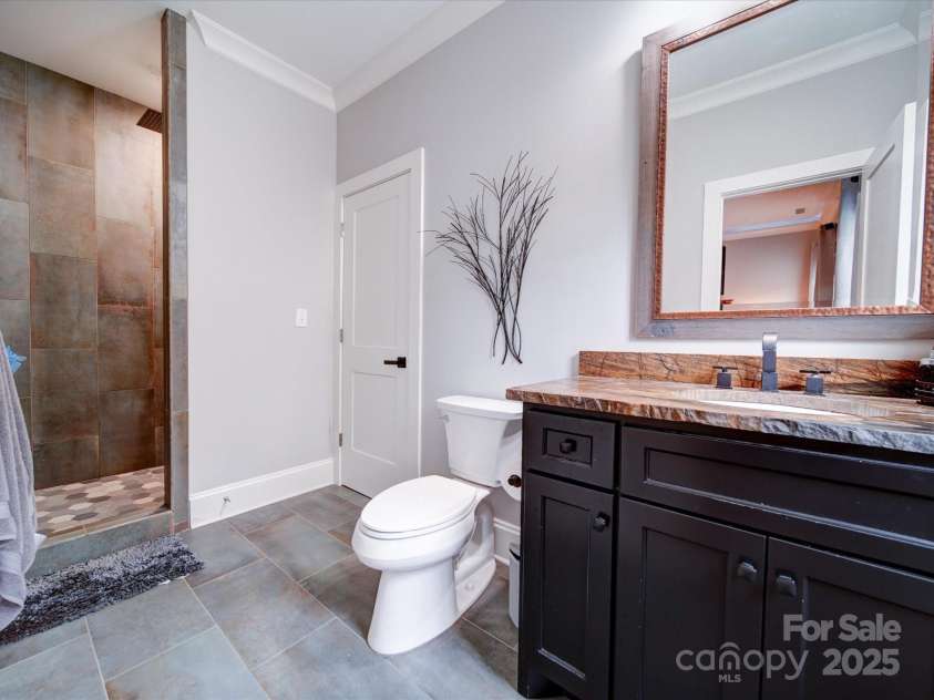 4025 Foxes Trail, Cramerton, NC 28032.  MLS# CAR4264647, YatesRealty ID 5646. 