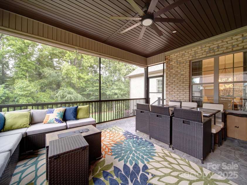 4025 Foxes Trail, Cramerton, NC 28032.  MLS# CAR4264647, YatesRealty ID 5646. 