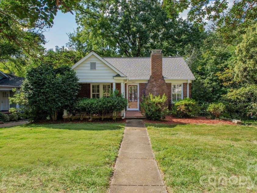 1913 Tippah Avenue, Charlotte, NC 28205.  MLS# CAR4432538, YatesRealty ID 56462. 