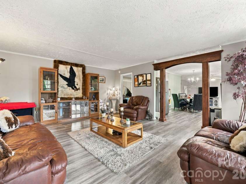 430 Gorman Bridge Road, Asheville, NC 28806.  MLS# CAR4434426, YatesRealty ID 56465. 