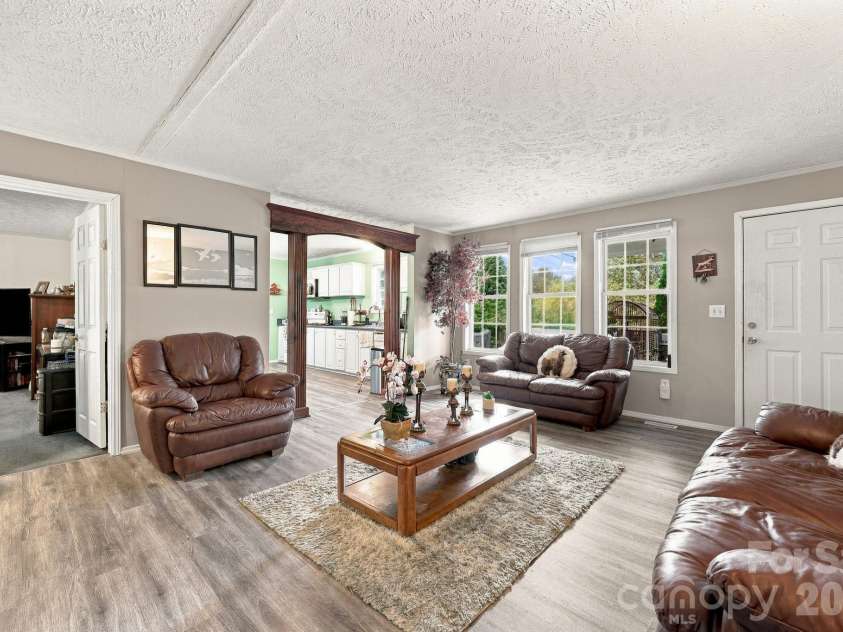 430 Gorman Bridge Road, Asheville, NC 28806.  MLS# CAR4434426, YatesRealty ID 56465. 