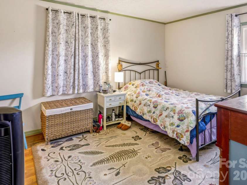 127 Freeman Street, Rutherfordton, NC 28139.  MLS# CAR4432360, YatesRealty ID 56467. 