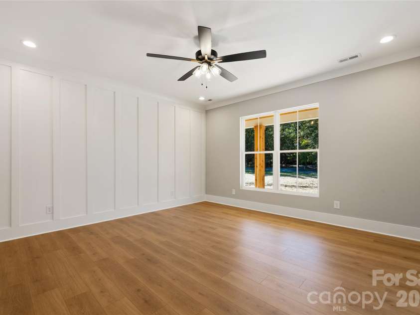 1218 Mills Harris Road, Wingate, NC 28174.  MLS# CAR4432605, YatesRealty ID 56468. Primary bedroom