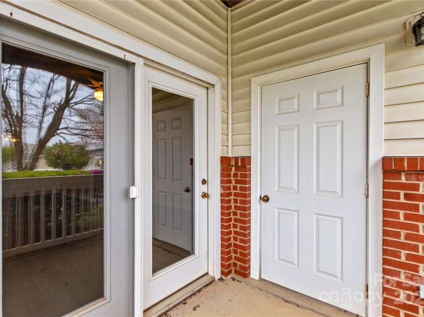 19725 Deer Valley Drive, Cornelius, NC 28031.  MLS# CAR4243180, YatesRealty ID 5648. 6 X 3 Storage