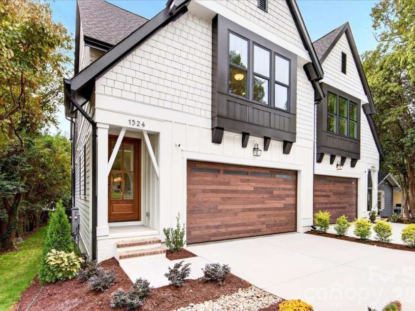 1524 E 35th Street, Charlotte, NC 28205.  MLS# CAR4434437, YatesRealty ID 56480. 