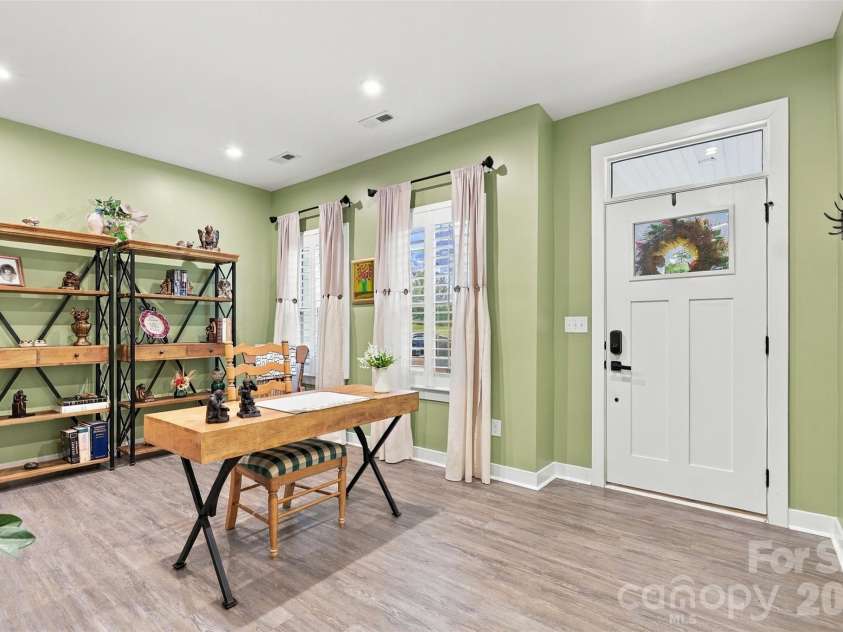 14118 Sunnyhill Grove Road, Davidson, NC 28036.  MLS# CAR4434488, YatesRealty ID 56484. 