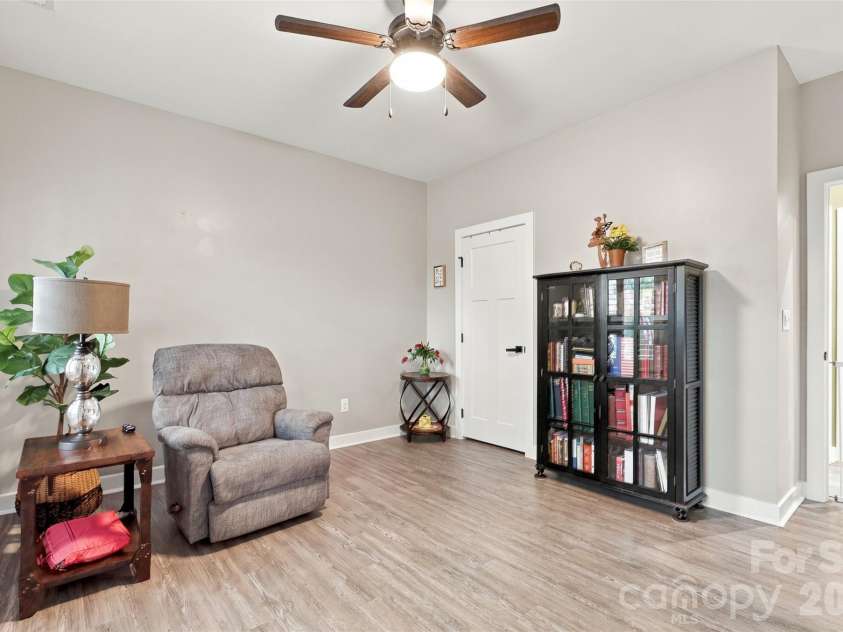 14118 Sunnyhill Grove Road, Davidson, NC 28036.  MLS# CAR4434488, YatesRealty ID 56484. 