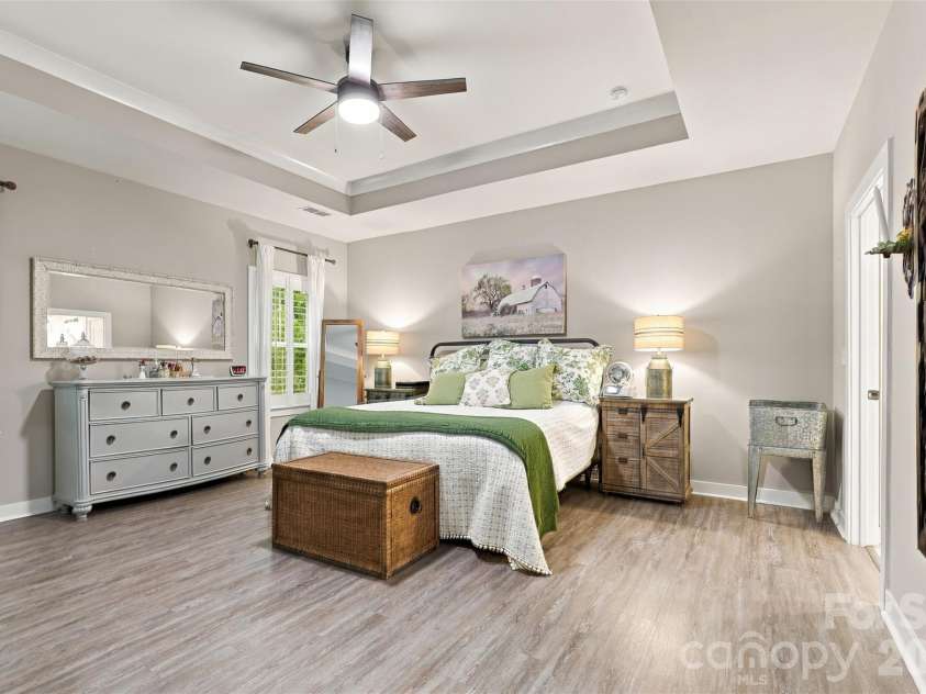 14118 Sunnyhill Grove Road, Davidson, NC 28036.  MLS# CAR4434488, YatesRealty ID 56484. 