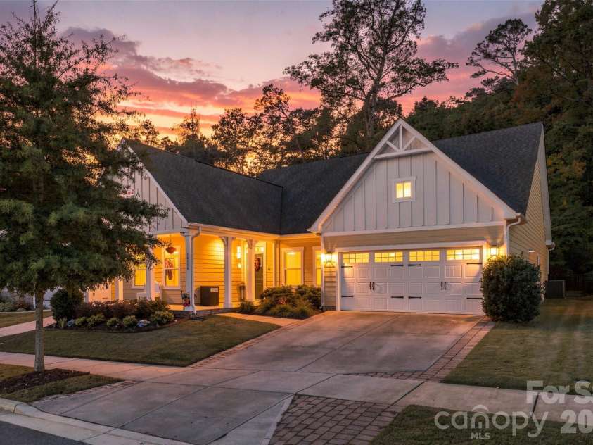 14118 Sunnyhill Grove Road, Davidson, NC 28036.  MLS# CAR4434488, YatesRealty ID 56484. 