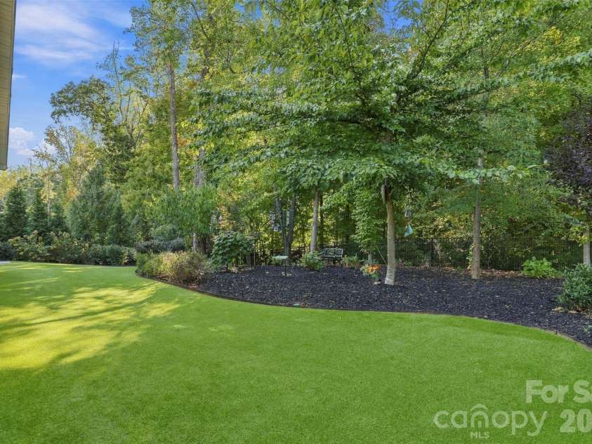 14118 Sunnyhill Grove Road, Davidson, NC 28036.  MLS# CAR4434488, YatesRealty ID 56484. 