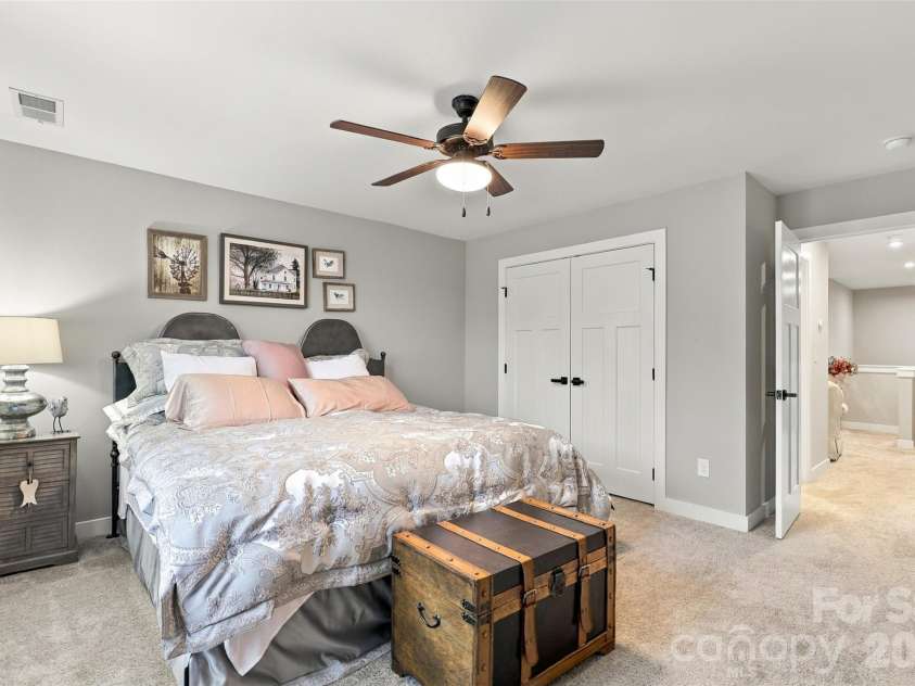 14118 Sunnyhill Grove Road, Davidson, NC 28036.  MLS# CAR4434488, YatesRealty ID 56484. Upstairs Private Bedroom