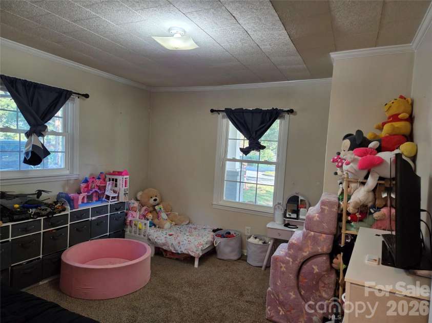 174 Cannon Avenue, Concord, NC 28025.  MLS# CAR4403096, YatesRealty ID 56487. 