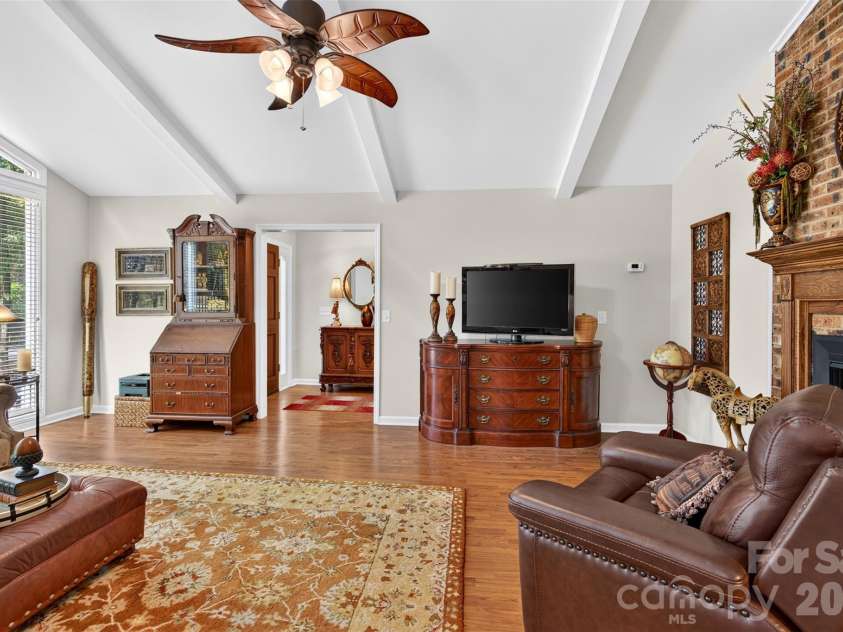 2209 Rainbrook Drive, Monroe, NC 28112.  MLS# CAR4432727, YatesRealty ID 56489. Family room