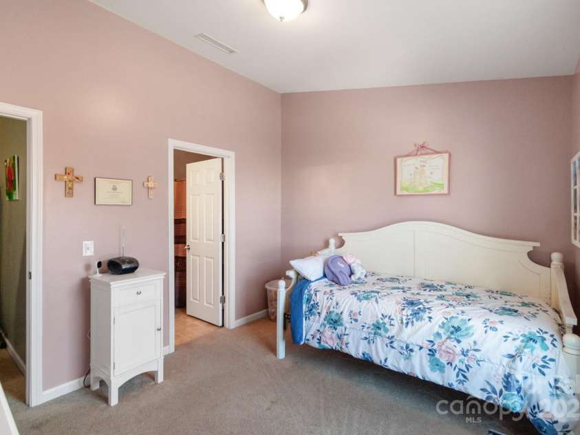 915 TJ Drive, Monroe, NC 28112.  MLS# CAR4227014, YatesRealty ID 5649. 