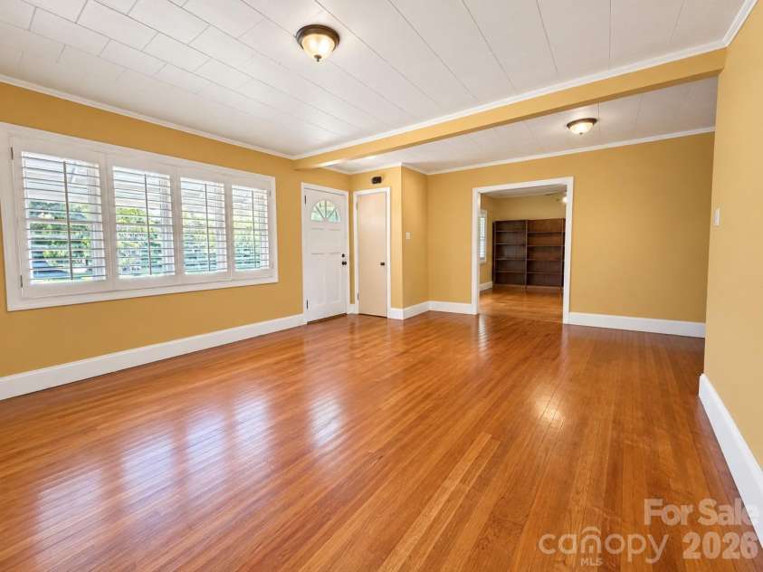 330 Holly Avenue, Salisbury, NC 28147.  MLS# CAR4434506, YatesRealty ID 56492. 