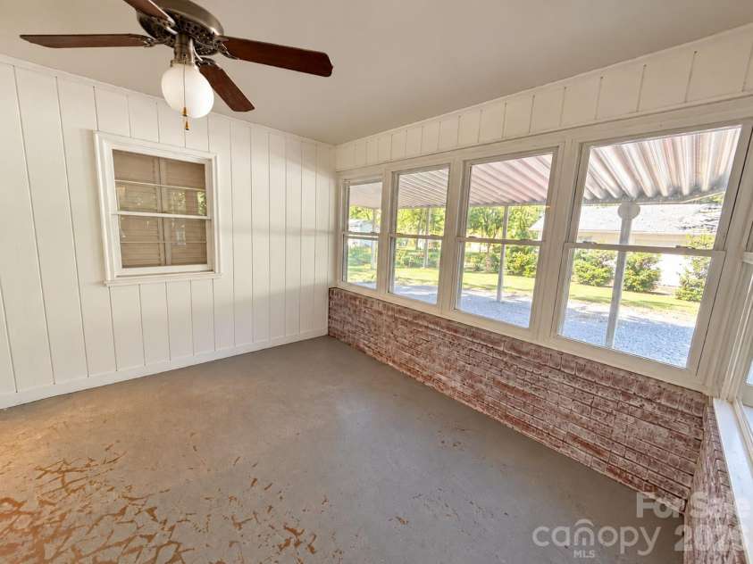 330 Holly Avenue, Salisbury, NC 28147.  MLS# CAR4434506, YatesRealty ID 56492. 