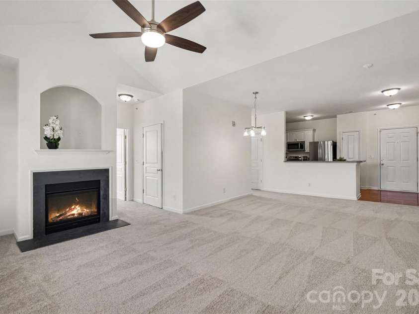 18711 Ruffner Drive, Cornelius, NC 28031.  MLS# CAR4433414, YatesRealty ID 56495. 