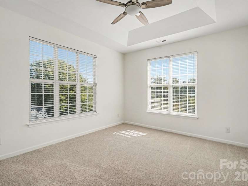 18711 Ruffner Drive, Cornelius, NC 28031.  MLS# CAR4433414, YatesRealty ID 56495. 