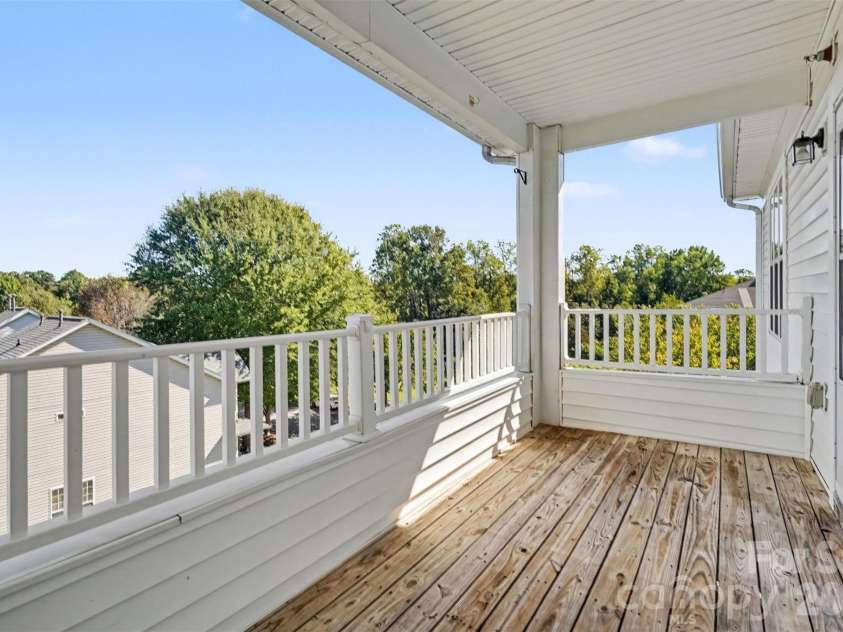 18711 Ruffner Drive, Cornelius, NC 28031.  MLS# CAR4433414, YatesRealty ID 56495. 
