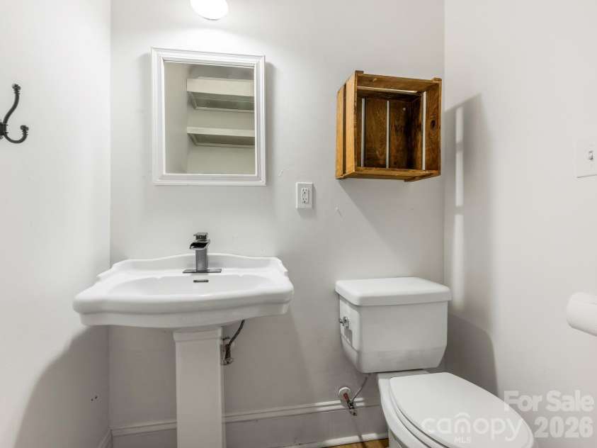 1936 8th Street, Charlotte, NC 28204.  MLS# CAR4433849, YatesRealty ID 56498. 