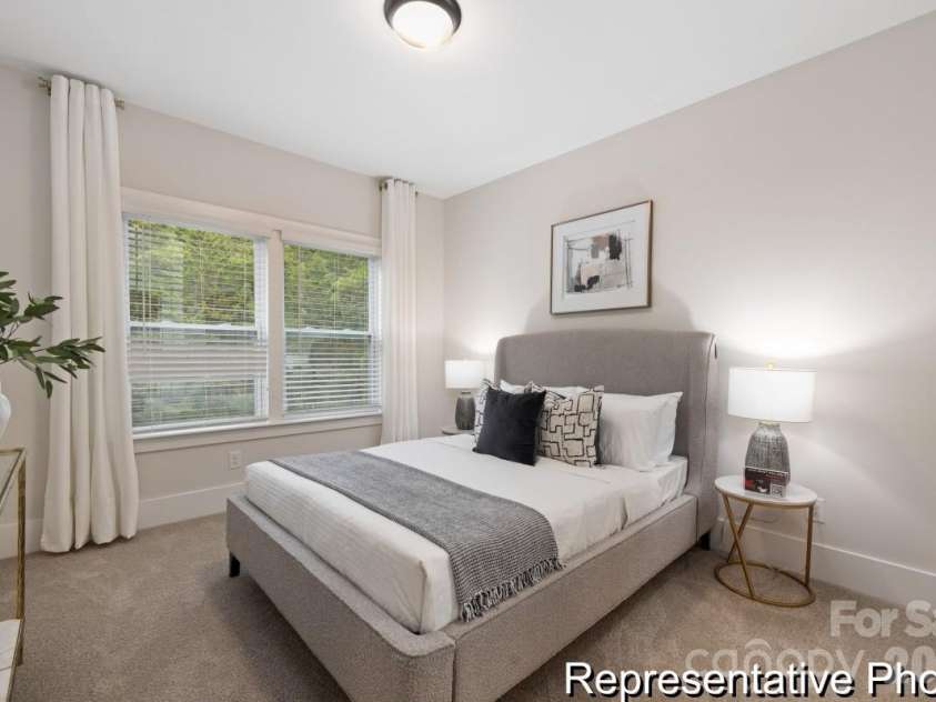 105 Rice Planters Way, Statesville, NC 28625.  MLS# CAR4330120, YatesRealty ID 565. 