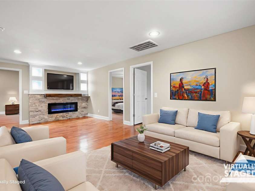 1515 Berkley Street, Lenoir, NC 28645.  MLS# CAR4315042, YatesRealty ID 565. 