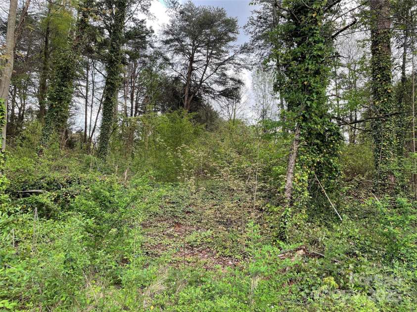 7741 Marlette Lane, Sherrills Ford, NC 28673.  MLS# CAR4142539, YatesRealty ID 565. 