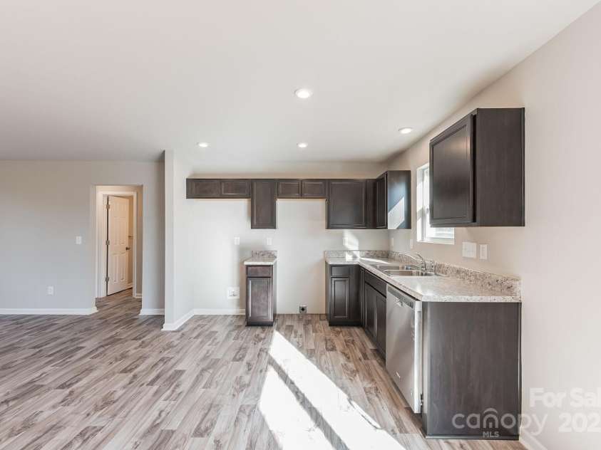 7741 Marlette Lane, Sherrills Ford, NC 28673.  MLS# CAR4142539, YatesRealty ID 565. Sample interior.