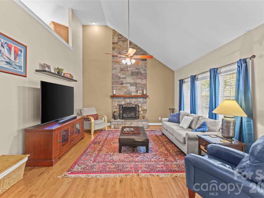 9648 Cockerham Lane, Huntersville, NC 28078.  MLS# CAR4433759, YatesRealty ID 56501. 
