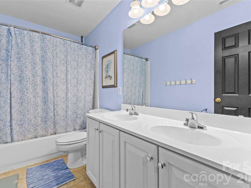 9648 Cockerham Lane, Huntersville, NC 28078.  MLS# CAR4433759, YatesRealty ID 56501. Full Bath Upstairs