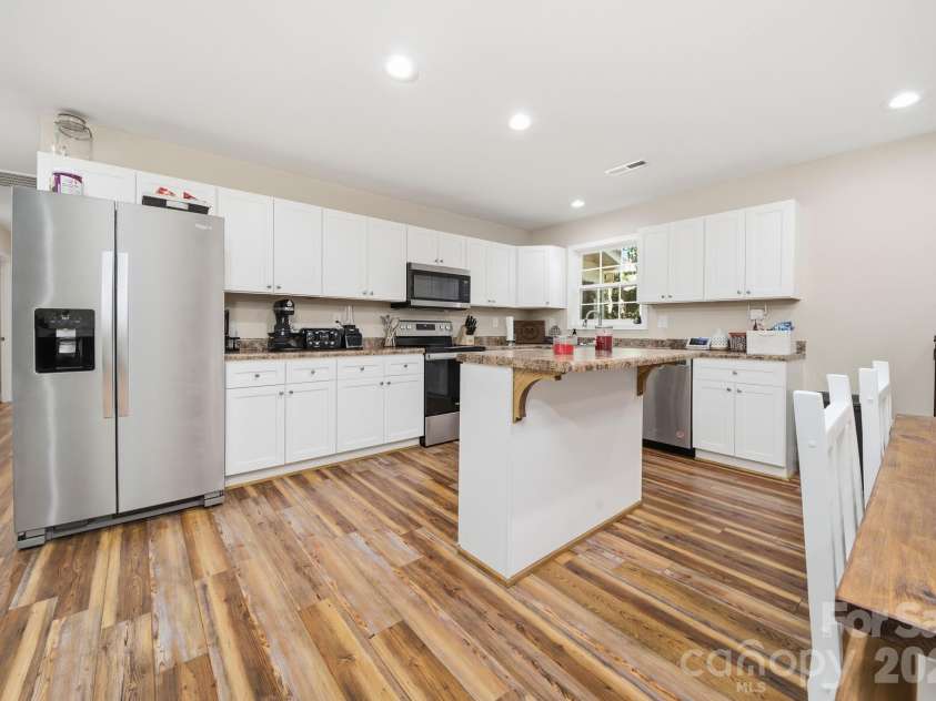 410 Shiloh Unity Road, Lancaster, SC 29720.  MLS# CAR4433993, YatesRealty ID 56502. 