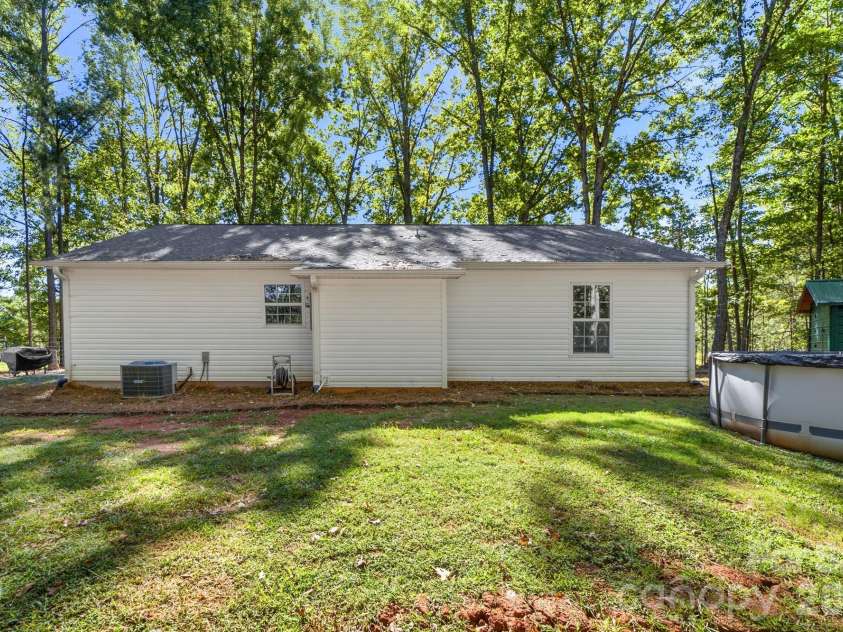 410 Shiloh Unity Road, Lancaster, SC 29720.  MLS# CAR4433993, YatesRealty ID 56502. 