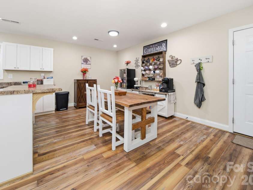 410 Shiloh Unity Road, Lancaster, SC 29720.  MLS# CAR4433993, YatesRealty ID 56502. Dining Area