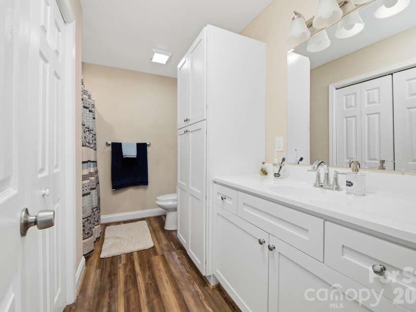 410 Shiloh Unity Road, Lancaster, SC 29720.  MLS# CAR4433993, YatesRealty ID 56502. Primary Ensuite