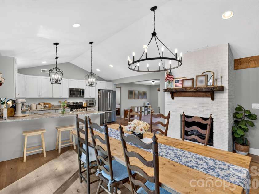 200 Whispering Hills Drive, Hendersonville, NC 28792.  MLS# CAR4429905, YatesRealty ID 56505. 
