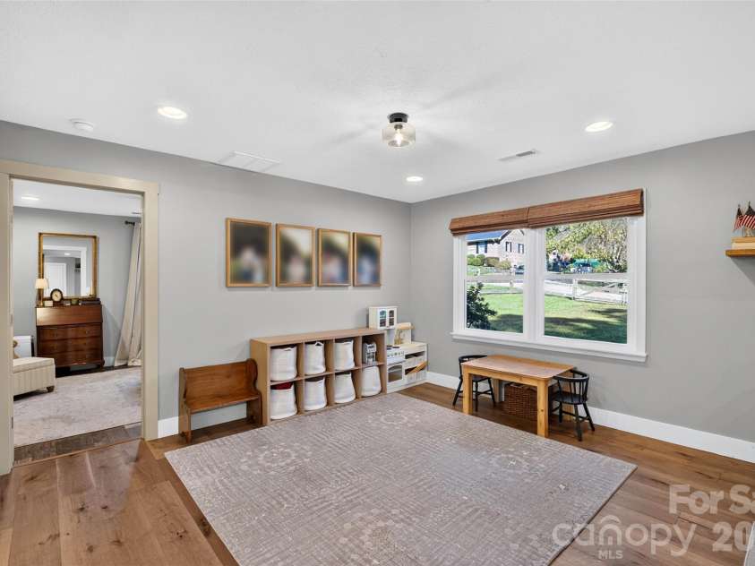 200 Whispering Hills Drive, Hendersonville, NC 28792.  MLS# CAR4429905, YatesRealty ID 56505. 