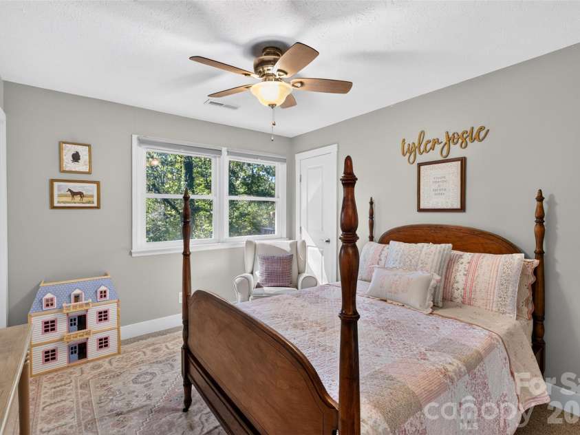200 Whispering Hills Drive, Hendersonville, NC 28792.  MLS# CAR4429905, YatesRealty ID 56505. 
