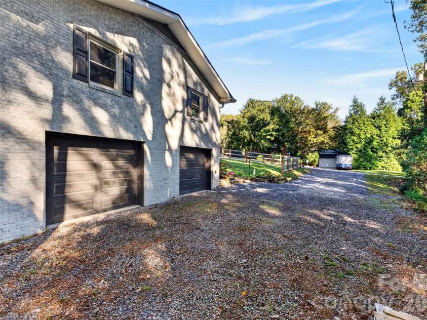200 Whispering Hills Drive, Hendersonville, NC 28792.  MLS# CAR4429905, YatesRealty ID 56505. 