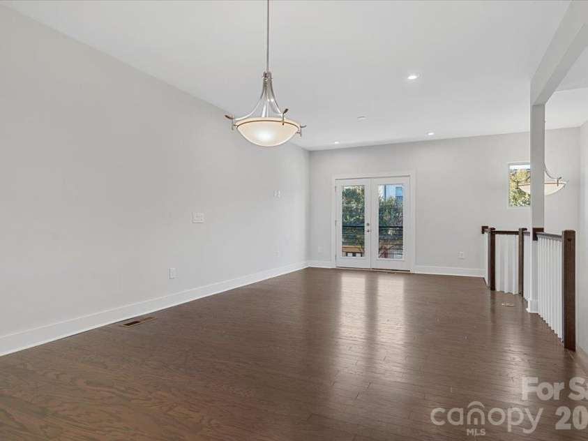 12147 Brooklyn Avenue, Charlotte, NC 28204.  MLS# CAR4427809, YatesRealty ID 56508. 
